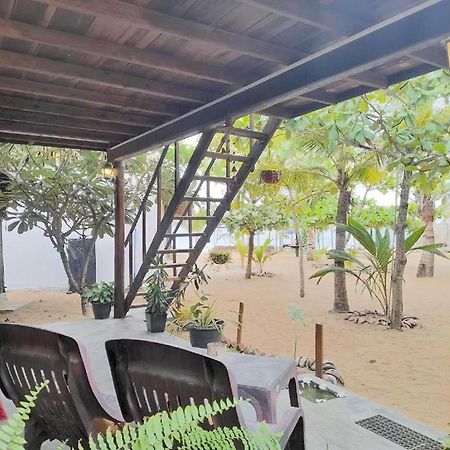 Golden Beach Chalets 阿鲁甘湾 外观 照片