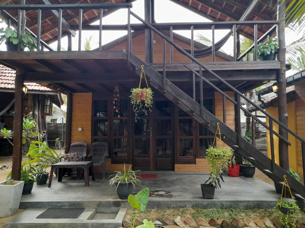 Golden Beach Chalets 阿鲁甘湾 外观 照片