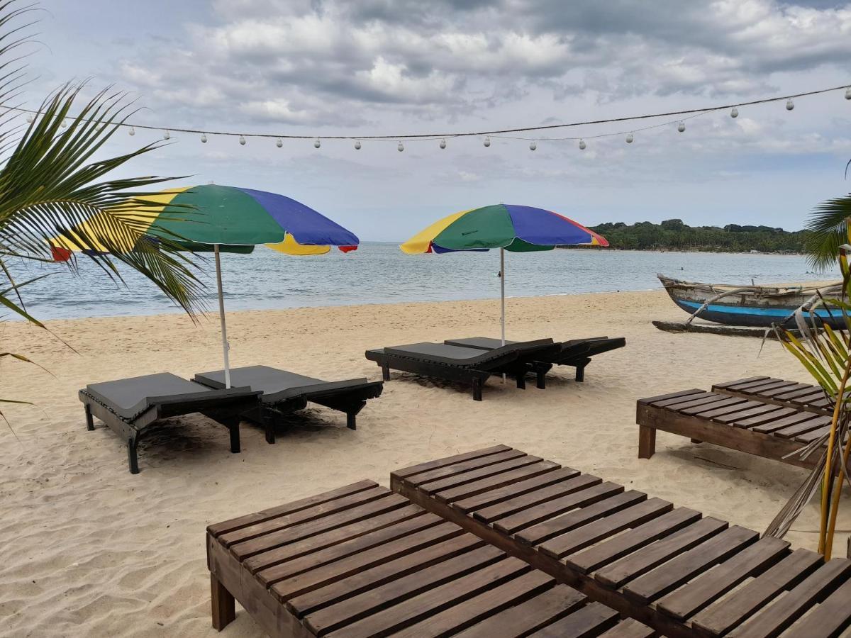 Golden Beach Chalets 阿鲁甘湾 外观 照片