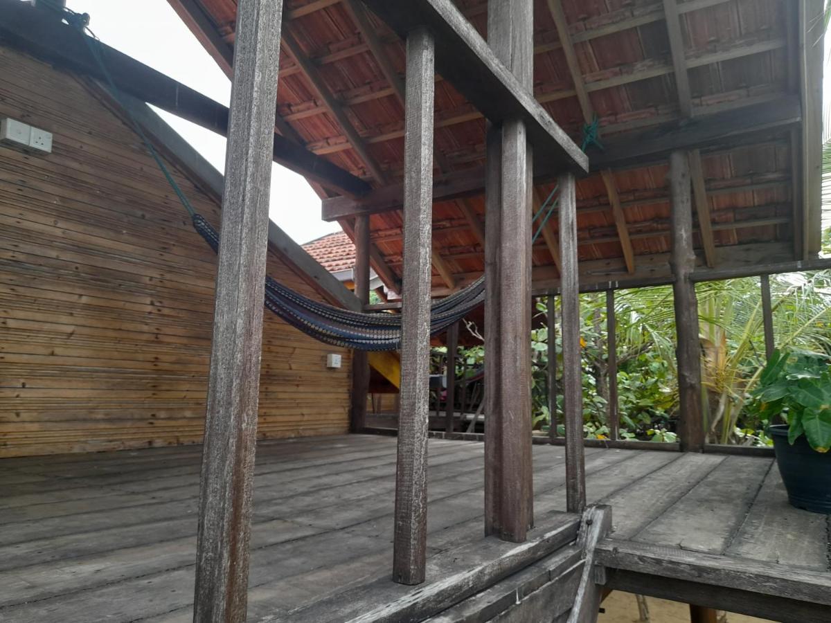 Golden Beach Chalets 阿鲁甘湾 外观 照片