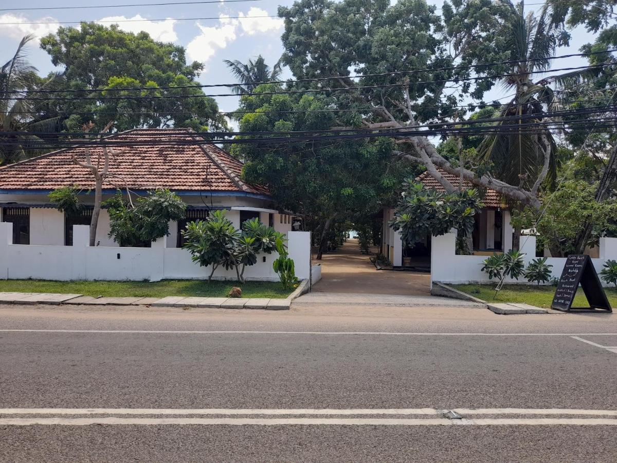 Golden Beach Chalets 阿鲁甘湾 外观 照片