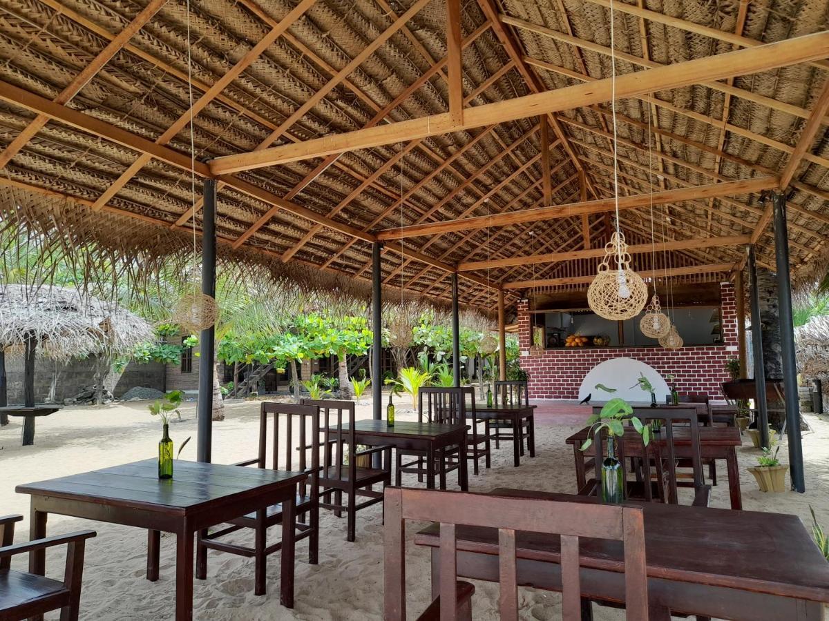 Golden Beach Chalets 阿鲁甘湾 外观 照片